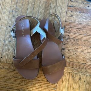 Platform heeled sandles